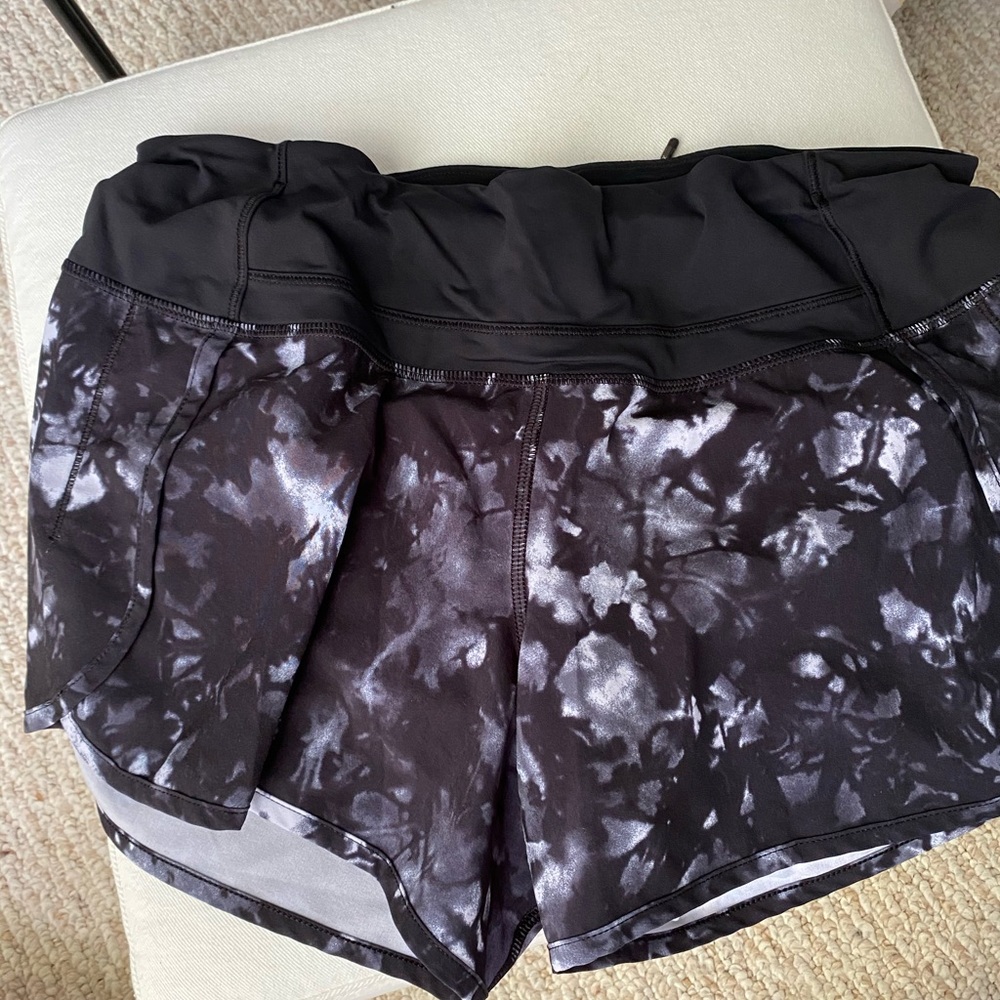 Black and white Lululemon shorts marble